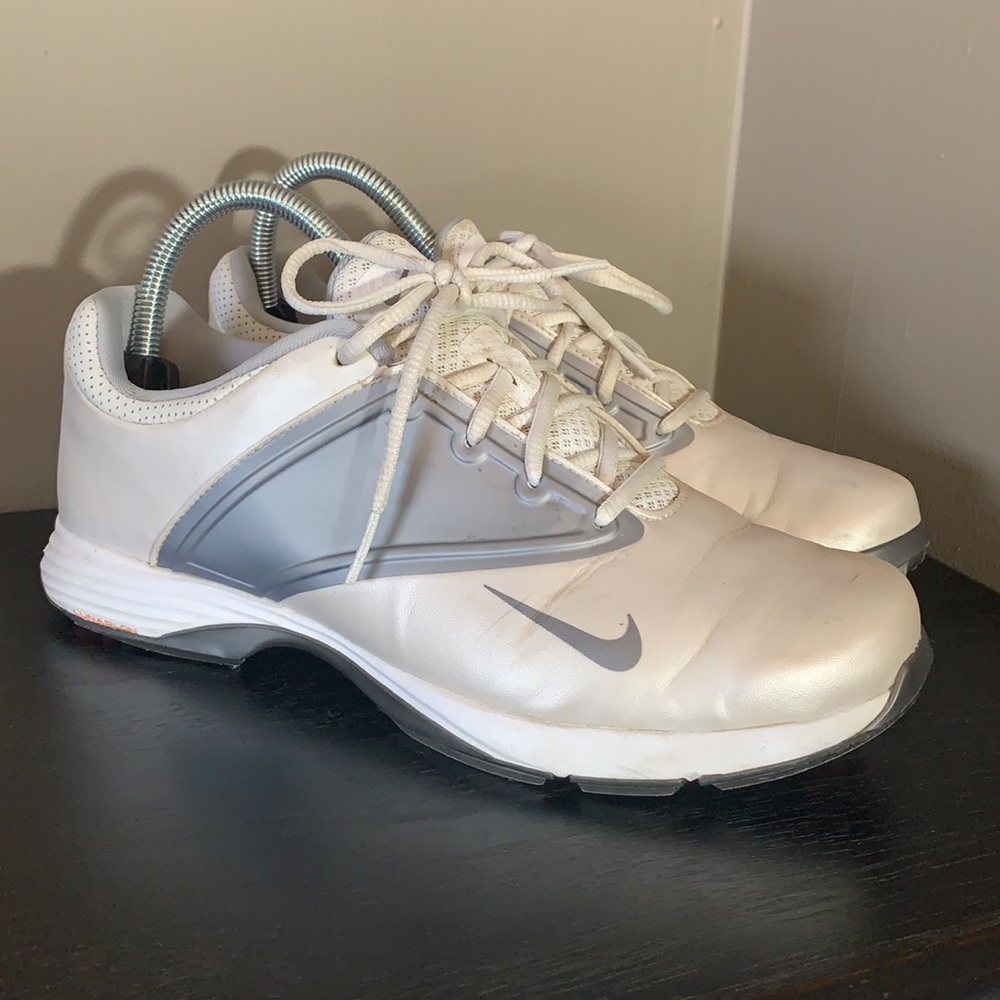 Nike Pearl and Grey Leather golf golfing shoes - Women’s shoe - size 8 - EU 39